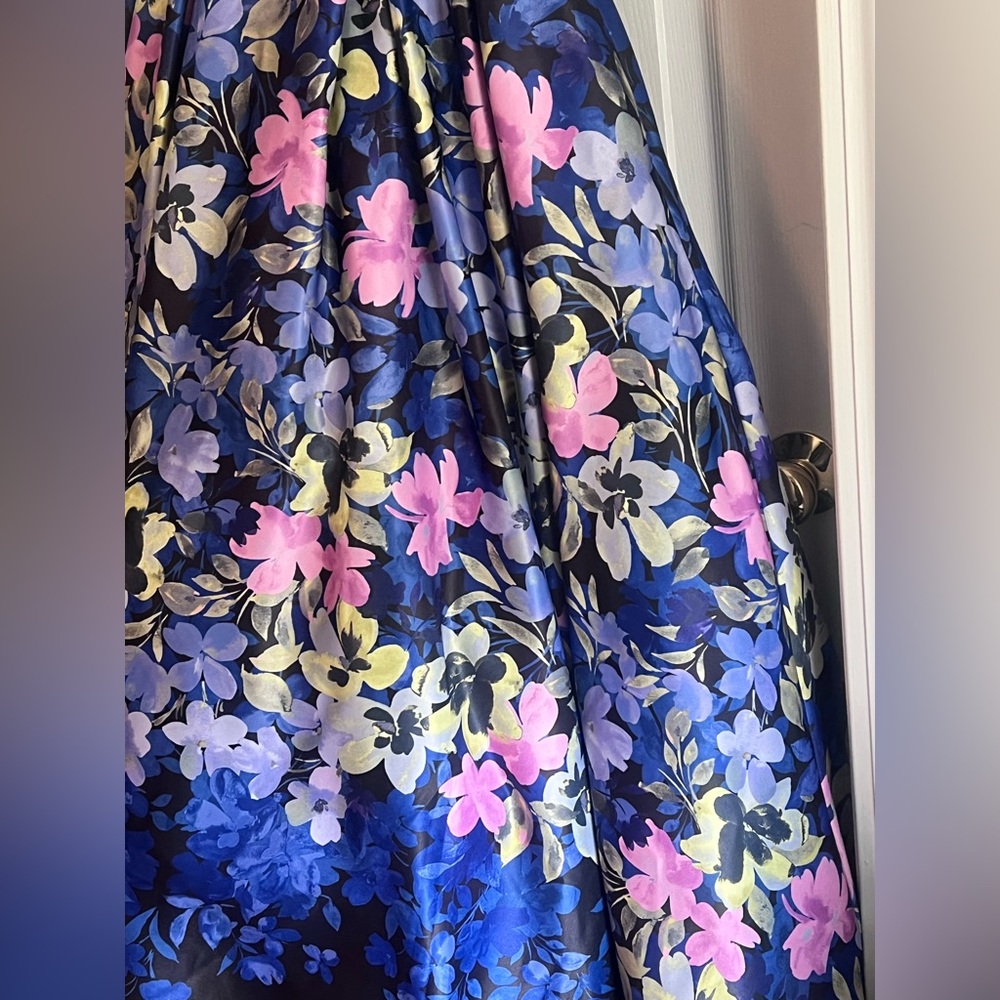[NWT] Betsy & Adam High-Low Elegant Strapless Floral Dress - Picture 5 of 10
